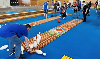 Bowling éphémère pour arbre de Noël sur Lyon