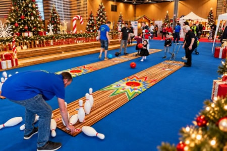 Animation bowling pour événement d'entreprise arbre de Noël