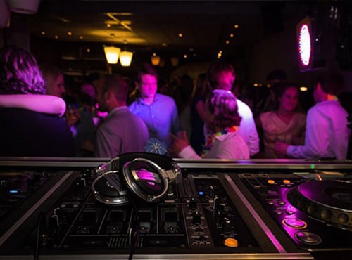 dj-evenement-entreprise-lyon DJ Lyon