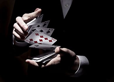 magicien-close-up Magicien close up soirée d'entreprise Lyon