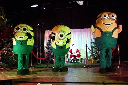 Peluche géante les minions mascotte Lyon location