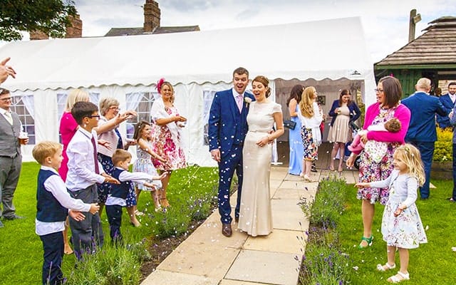 location-tente-reception-barnum-mariage Tente de réception pour mariage