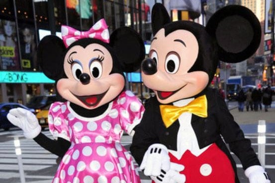 mickey-et-minnie-soiree-cinema Mickey et Minnie