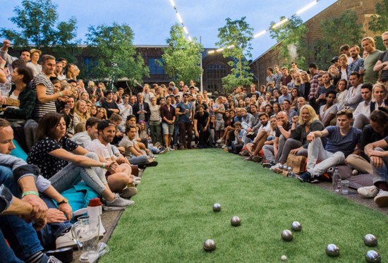 jeu-federateur-evenement-d-entreprise-team-building-concours-petanque-agence-evenementielle-lyon Concours de pétanque pour séminaire et team building jeu fédérateur en équipe